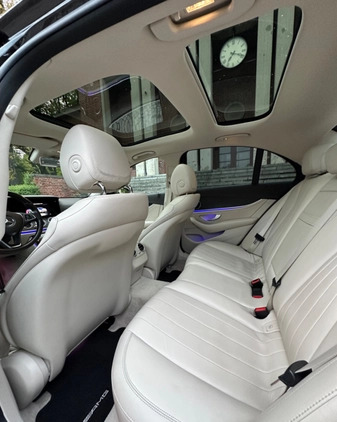 Mercedes-Benz Klasa E cena 120000 przebieg: 166000, rok produkcji 2016 z Wrocław małe 407